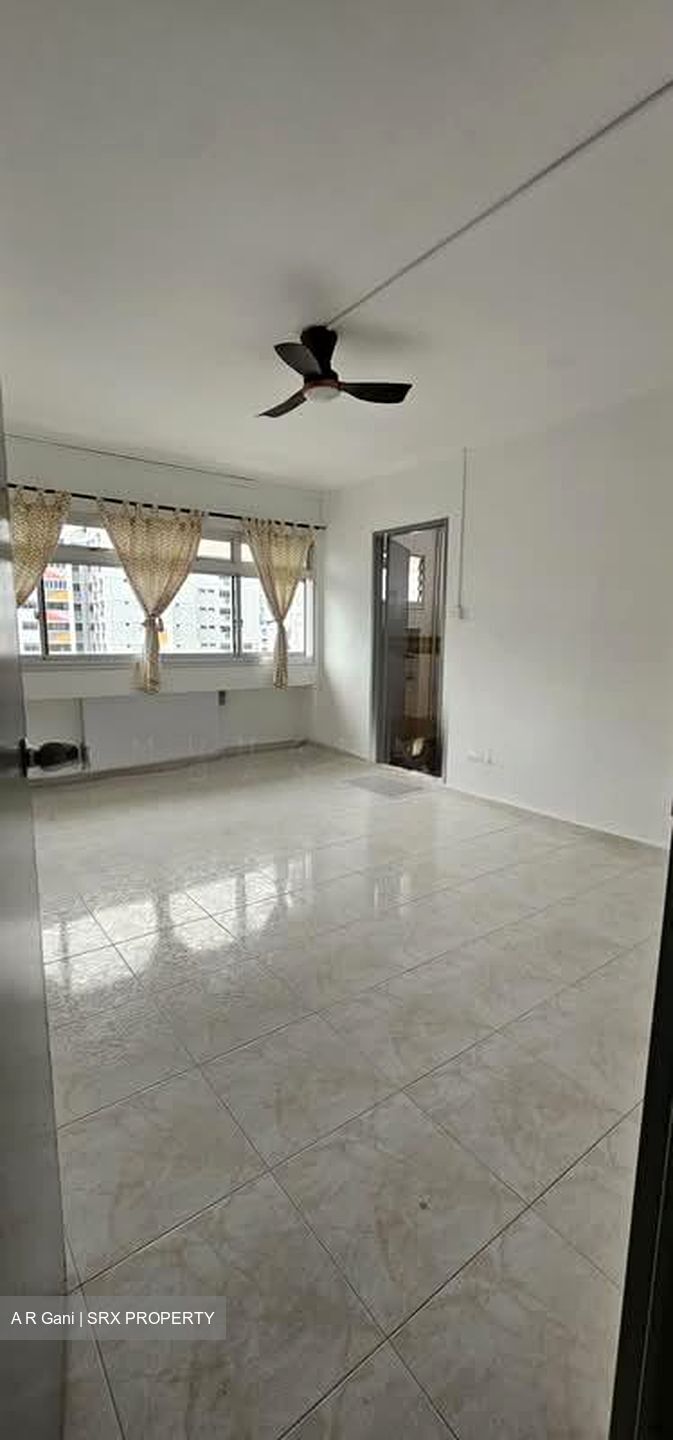 Blk 830 Jurong West Street 81 (Jurong West), HDB Executive #575057451